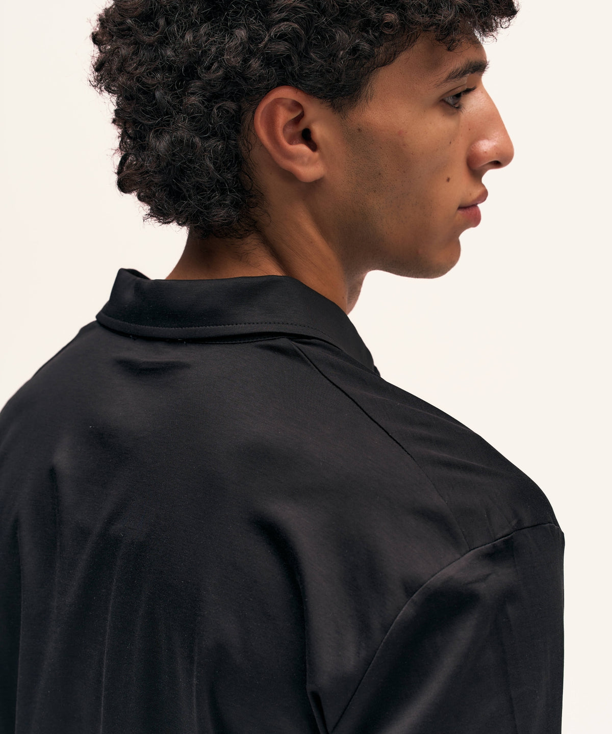 Buttoned Longsleeve Polo | Black
