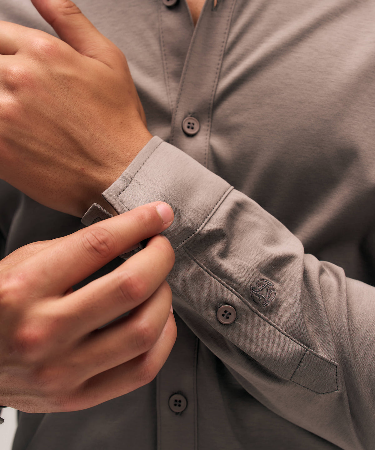 Buttoned Longsleeve Polo | TaupeNew