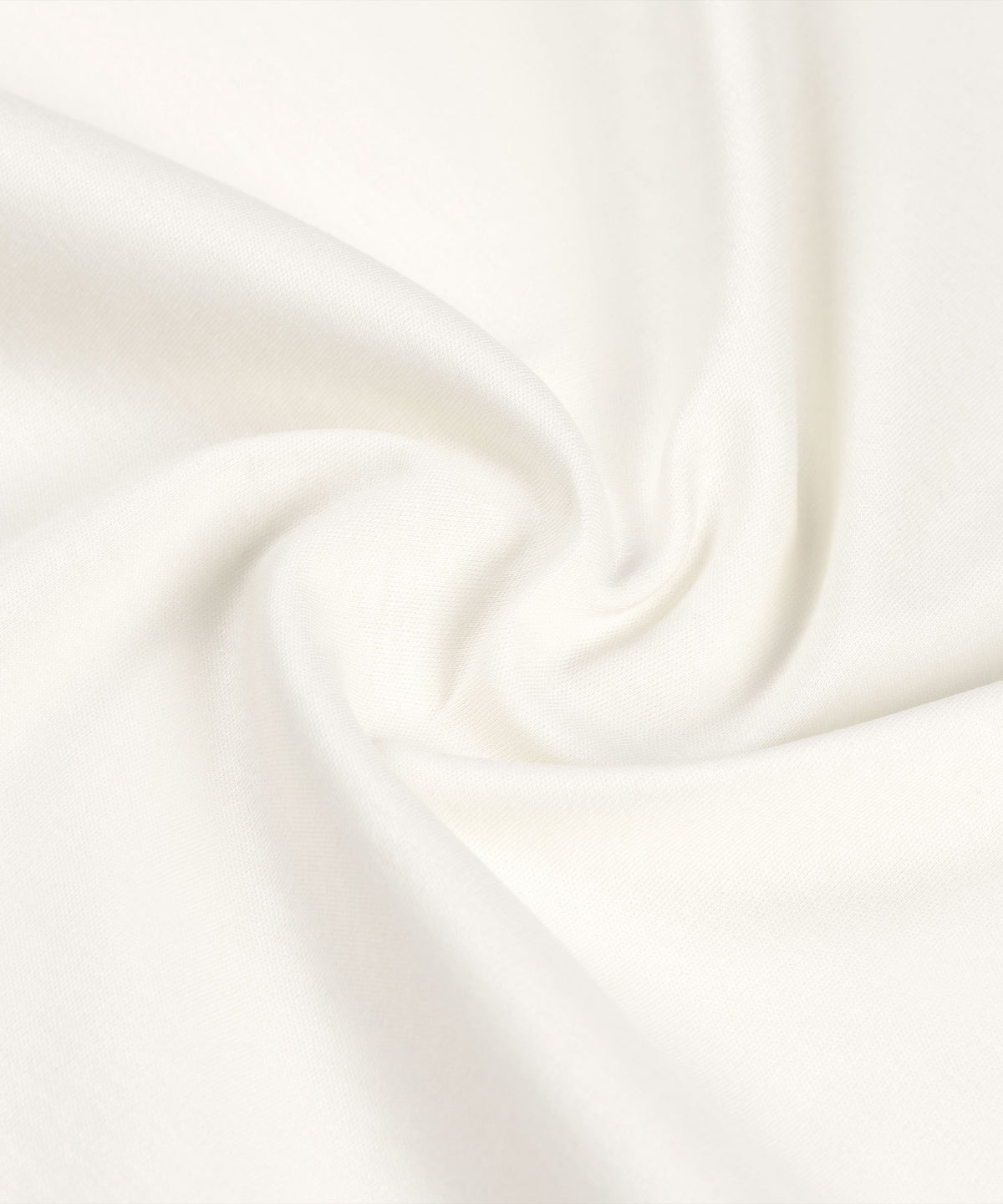 Buttoned Longsleeve Polo | White
