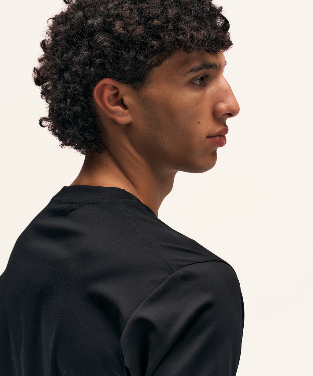 Regular T-Shirt | Black