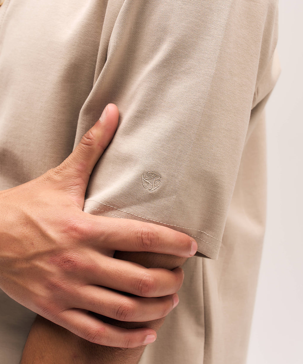 Riviera Buttoned Polo | Beige